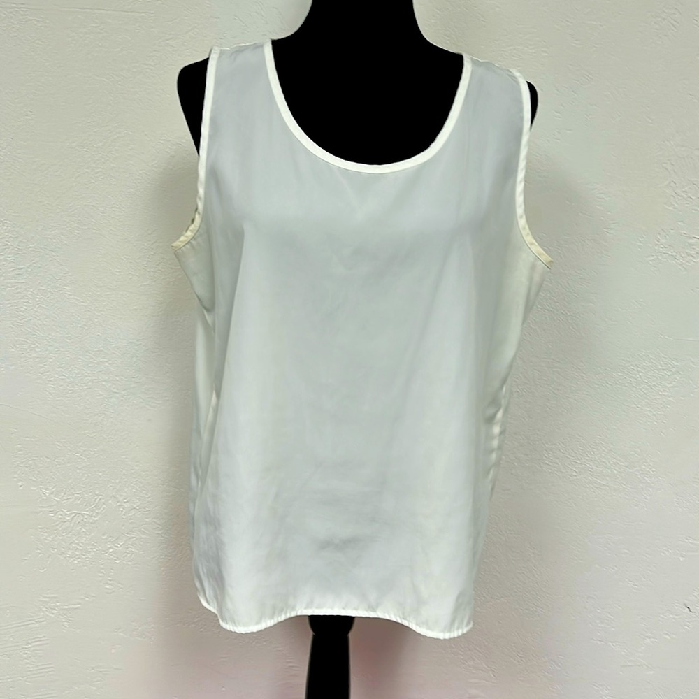 Preston and York white sleeveless shell size 16